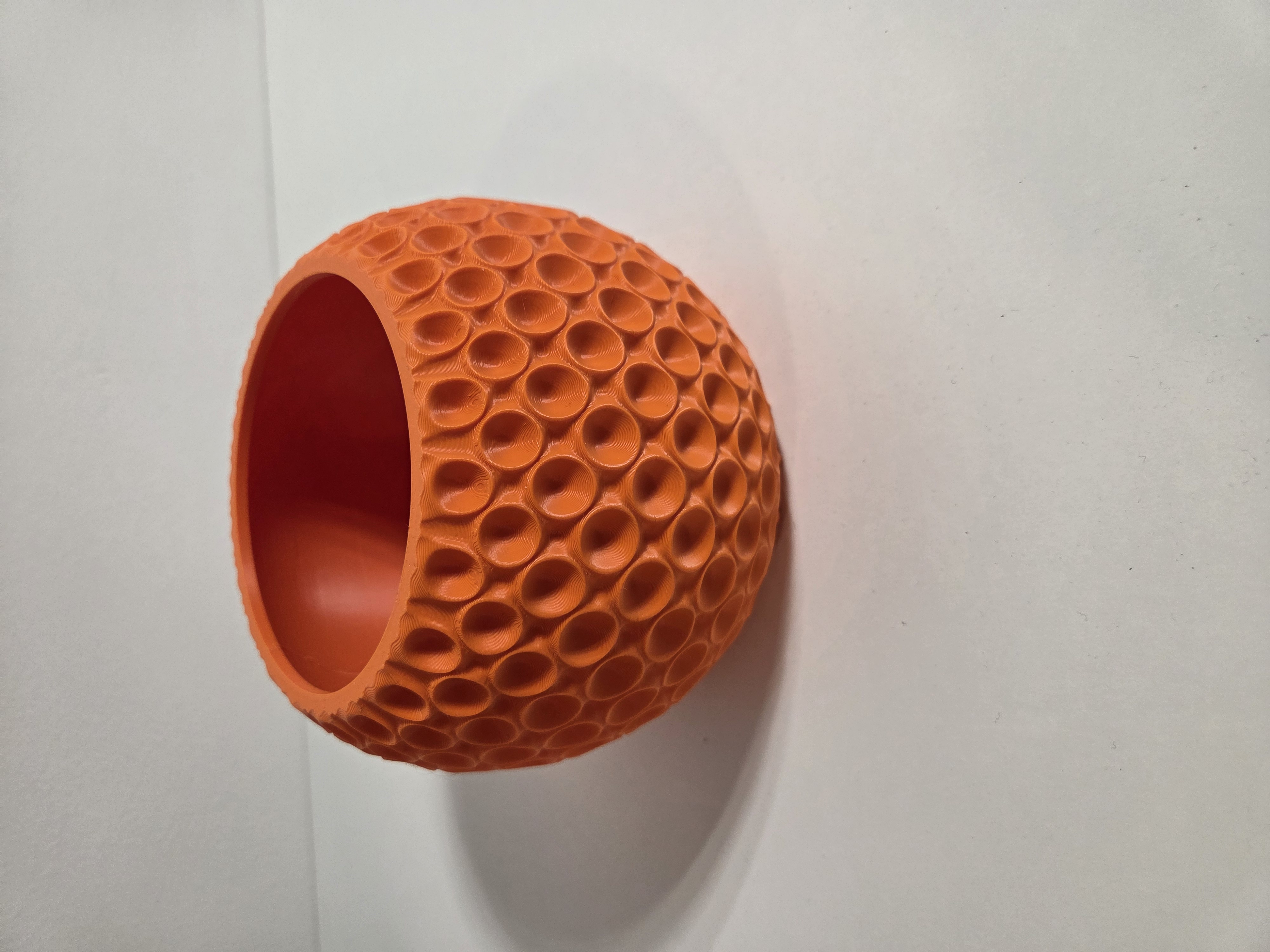 Dekorativ blomkruka med bubbelmönster – 3D-printad