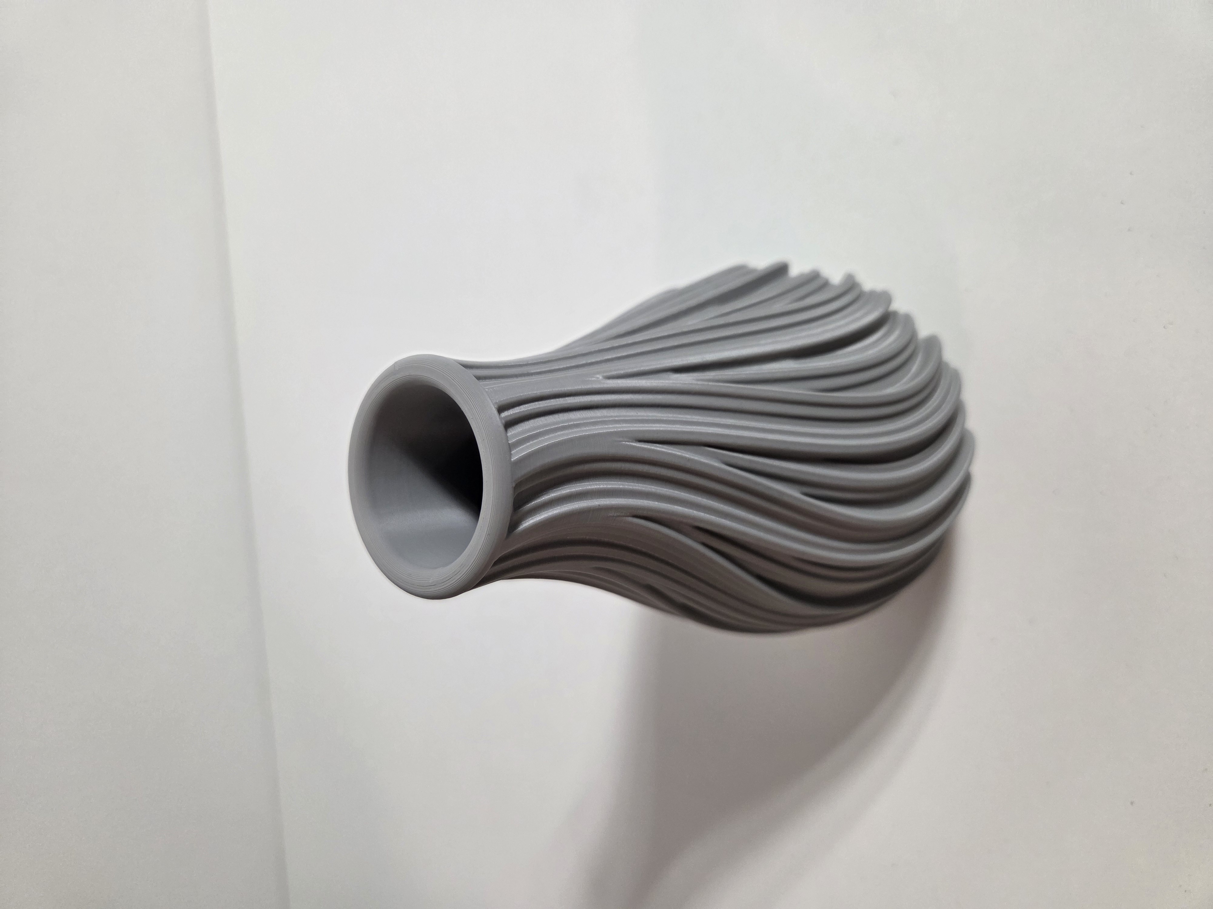Modern vågformad vas – 3D-printad